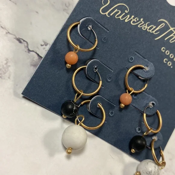 🛍 6 for $35 • NWT Universal Thread Semi-Precious Stone Small Hoop Earring Set - Picture 3 of 5